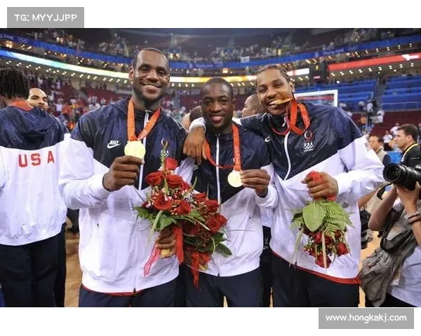 前的NBA选秀:詹姆斯当选状元,安东尼与韦德开启传奇旅程 前的NBA选秀:詹姆斯当选状元,安东尼与韦德开启传奇旅程